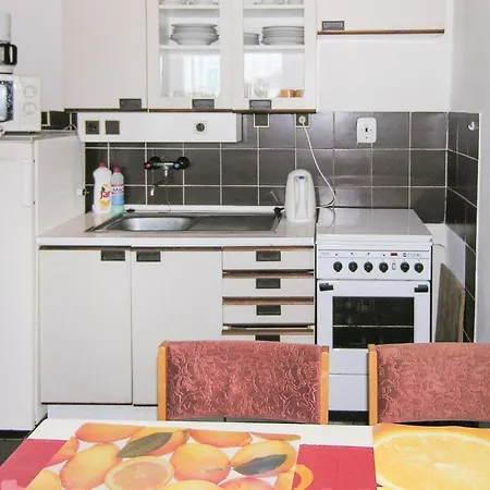 Lägenhet Two-bedroom In Slapy Nad Vltavou Rabyne