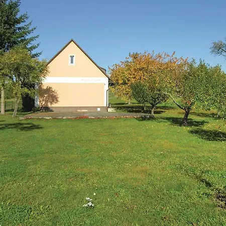 Two-bedroom In Slapy Nad Vltavou