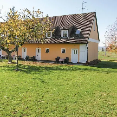 Lägenhet Two-bedroom In Slapy Nad Vltavou